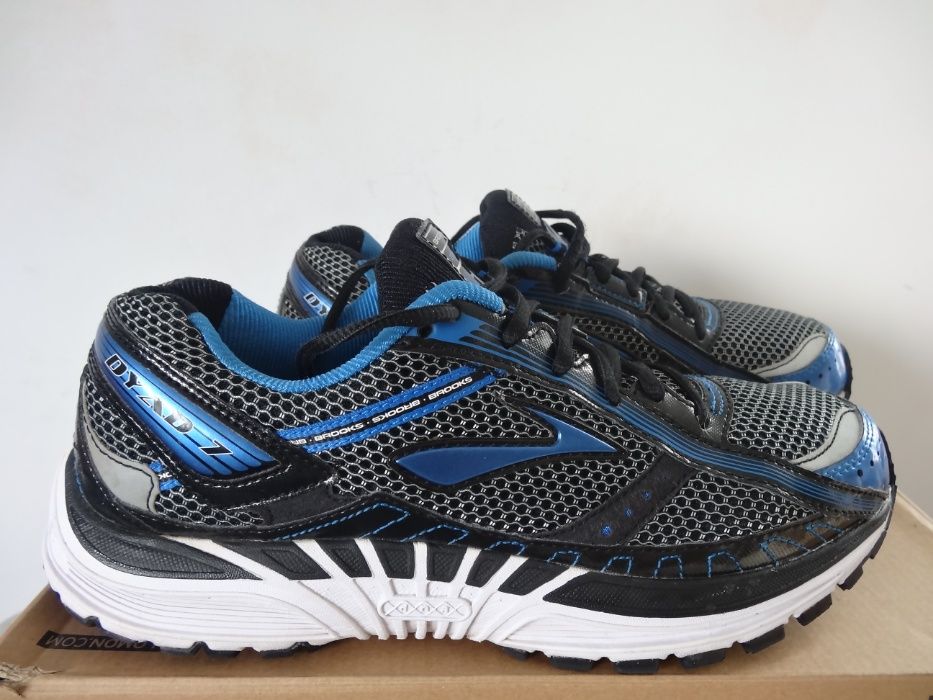 Brooks dyad 7 deals