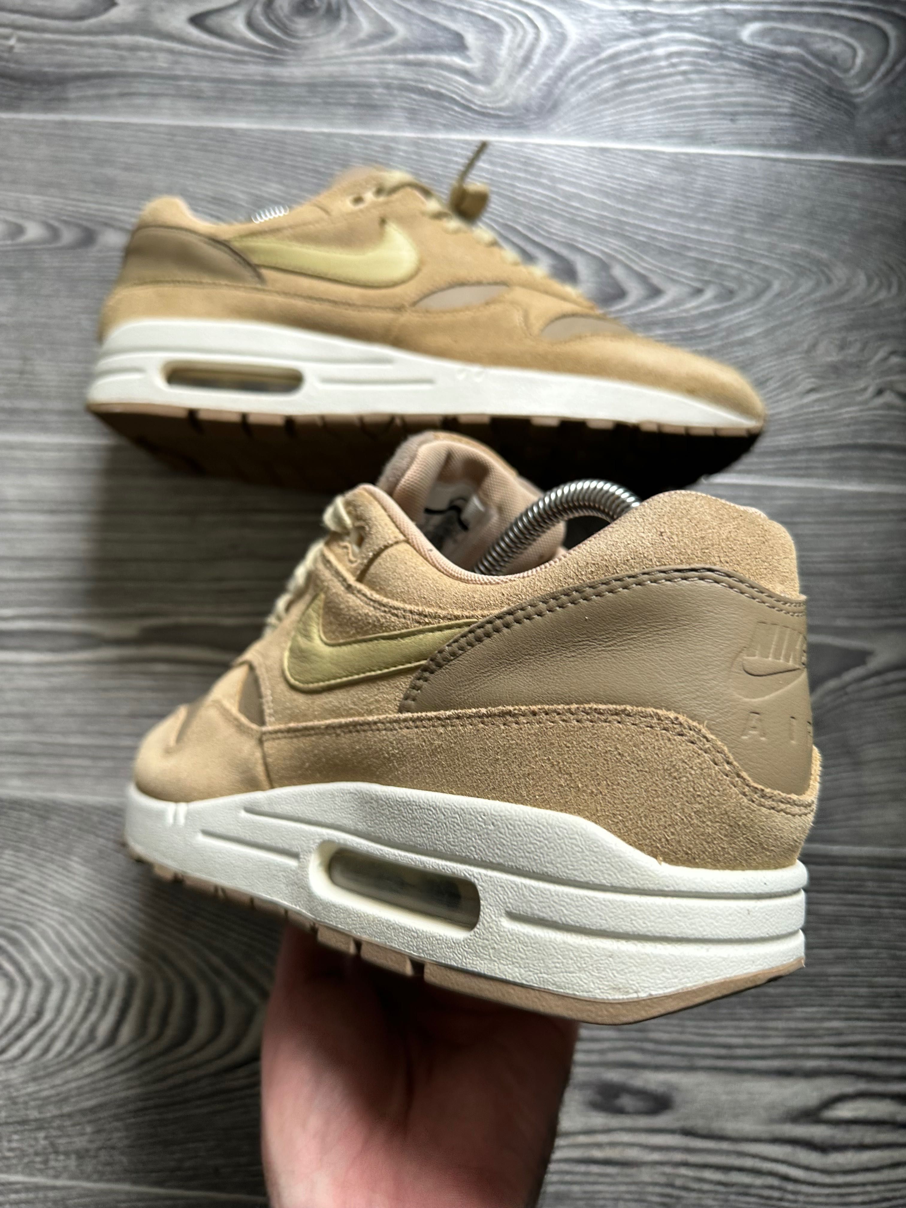 Nike air max 1 premium khaki hot sale