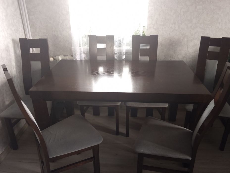 Duży stół rozkładany