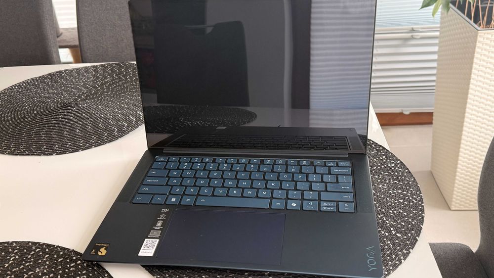 Lenovo Yoga Slim 7x OLED 14.5” 16RAM Snapdragon X Elite Dotykowy AI PC