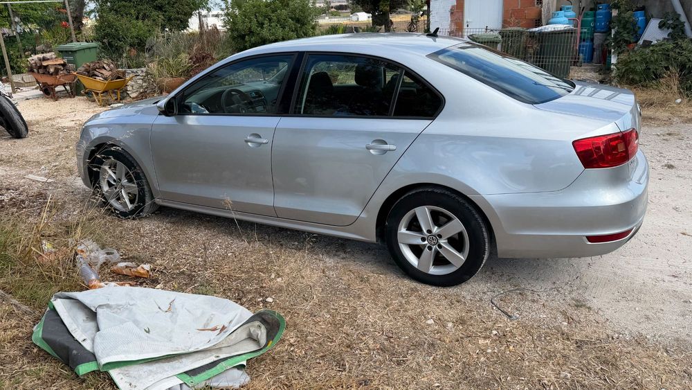 Volkswagem Jetta TDI Bluemotion 1.6
