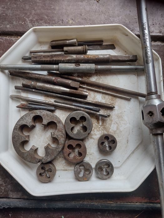 Токарні запчастини