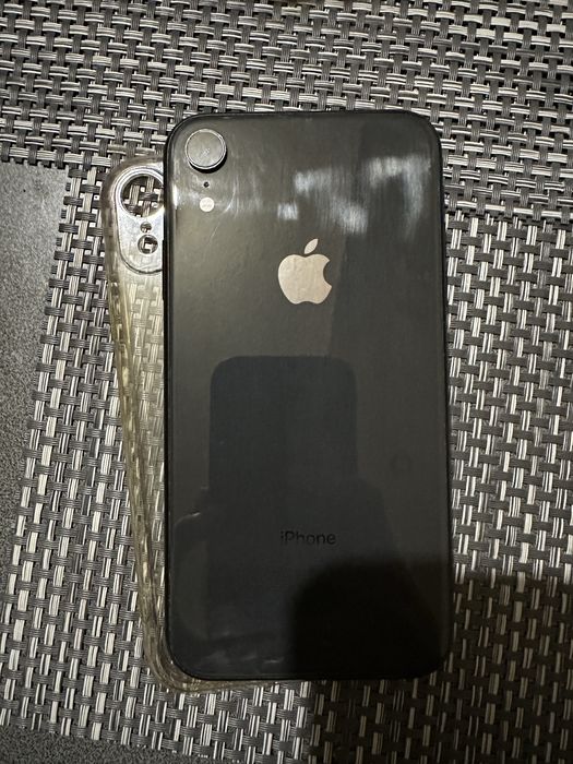 Iphone xr  64gb