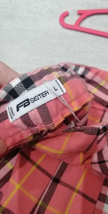 Spódniczka w kratę r. L