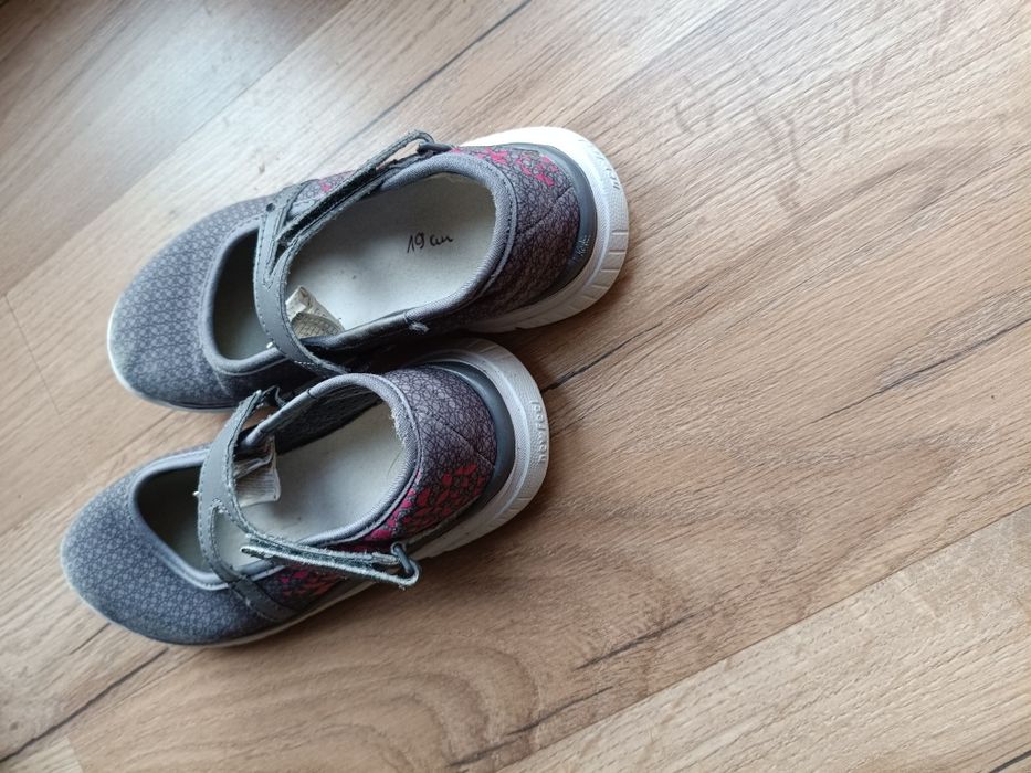 Buty, kapcie dla dziewczynki Decathlon 29
