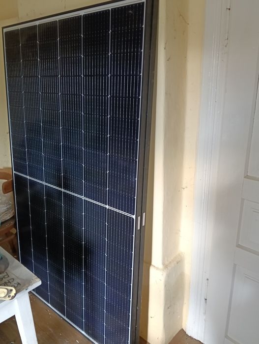 Panel fotowoltaiczny jinko 355 w