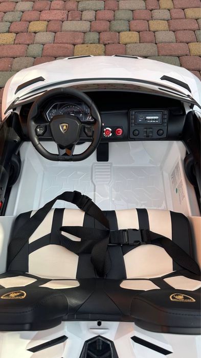 Дитяче авто Авто на акумуляторі Lamborghini Aventador В наявності Діти