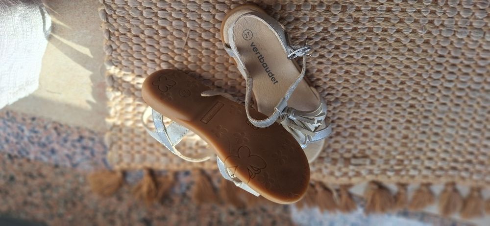 Sandálias menina T27