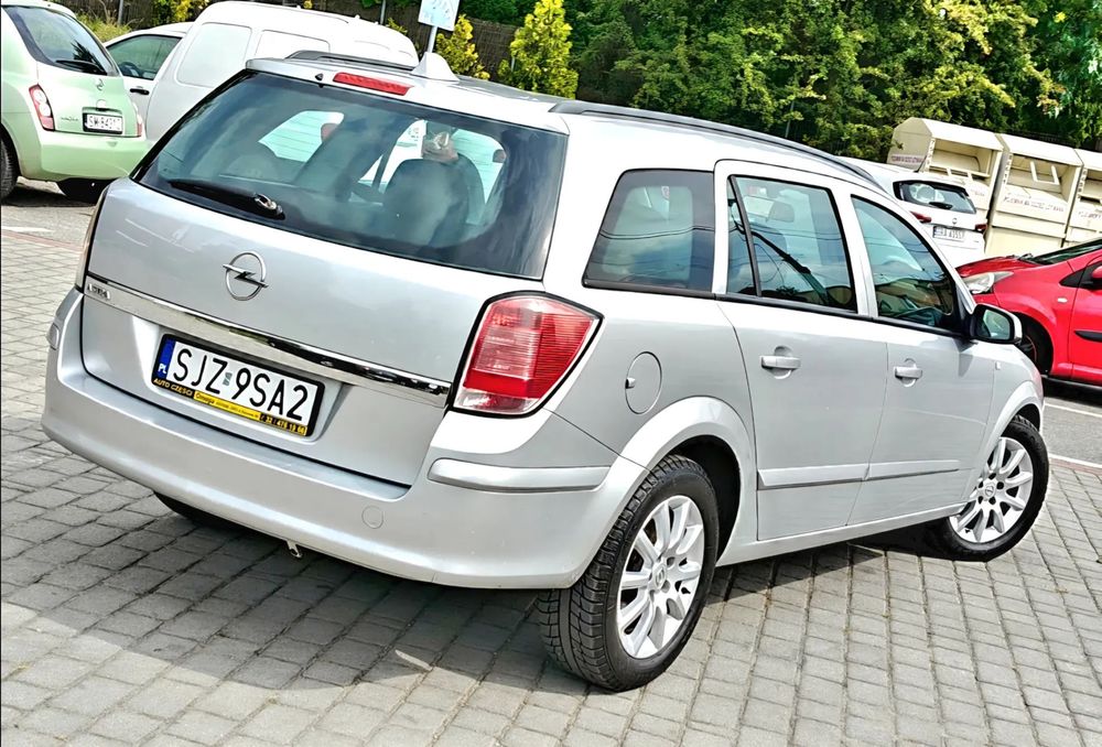 Opel Astra III 1.4i 16V 90KM * KLIMATYZACJA * Kombi * Aluski * Super Auto *