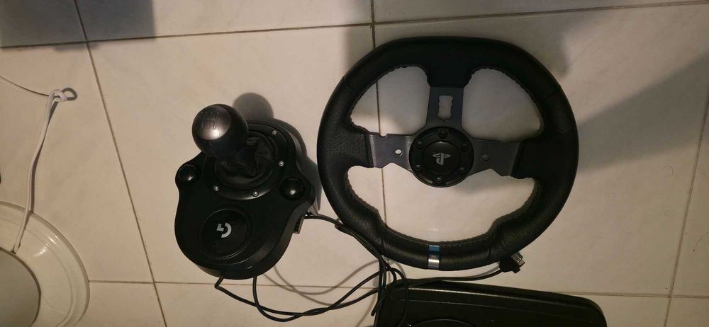Logitech g29 + shifter + volante acelith