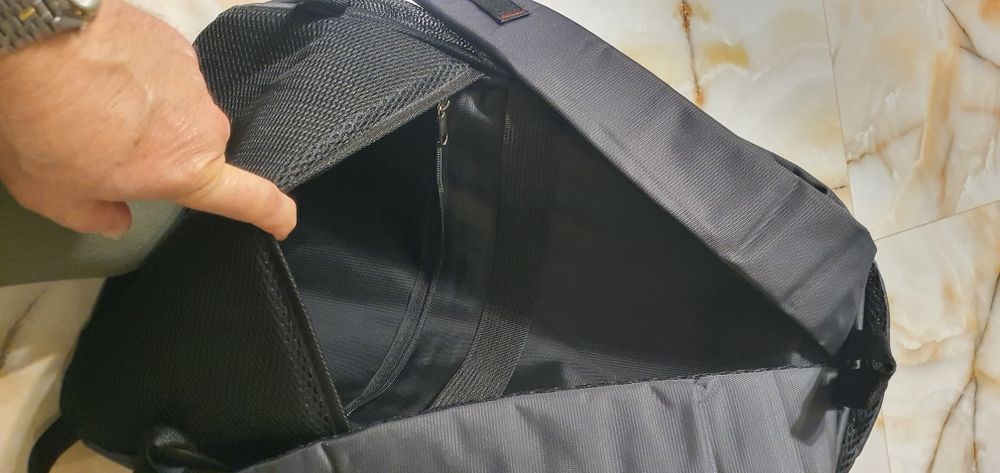 Nowy szwajcarski Plecak biznesowy do samolotu Swissgear.