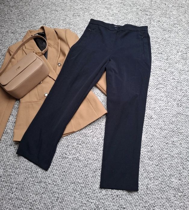 Granatowe spodnie materiałowe M 38 M&S  Collection  jak nowe