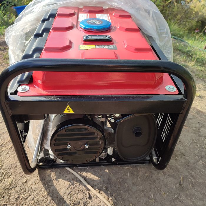 Новый генератор бензиновый