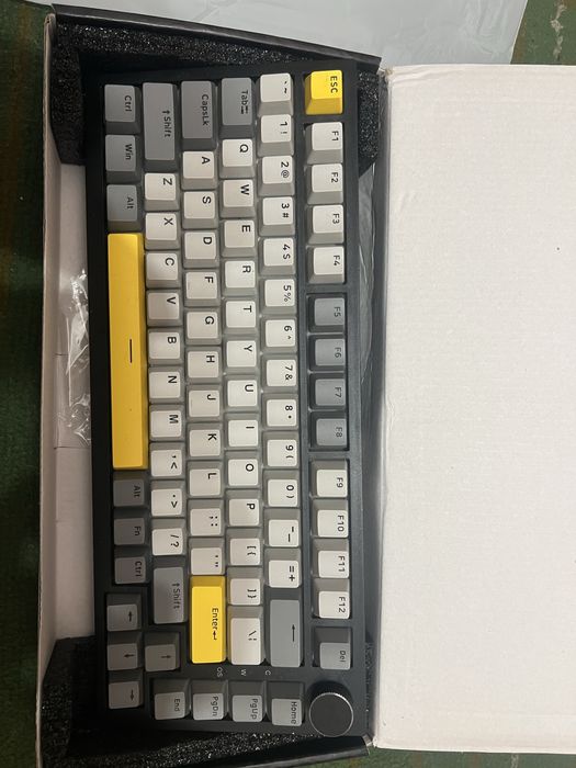 Механічна клавіатура ajazz ak820 + комплект keycups