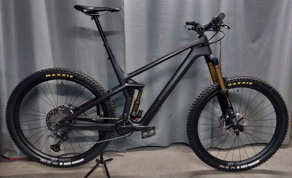 CANYON STRIVE CFR 9.0 XL 29 ENDURO Top wersja carbon xtr fox full MTB