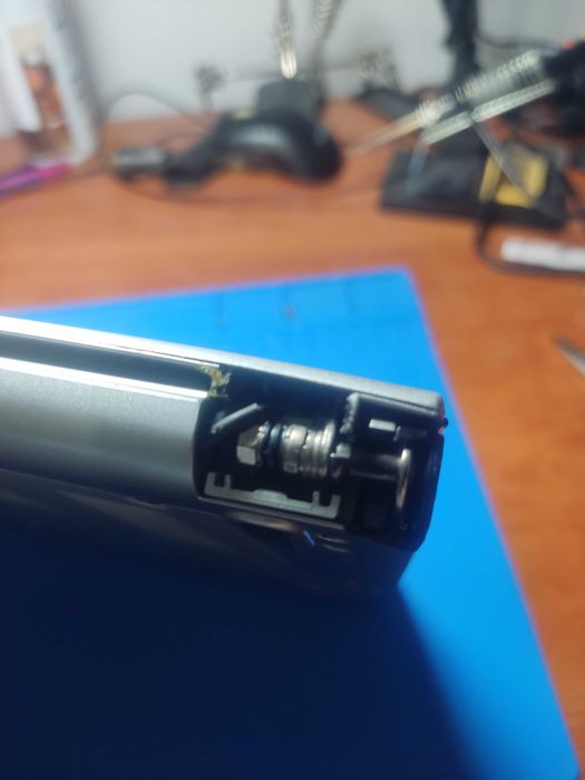 Portátil Fujitsu LIFEBOOK UH552 - i5 - 8Gb - SSD