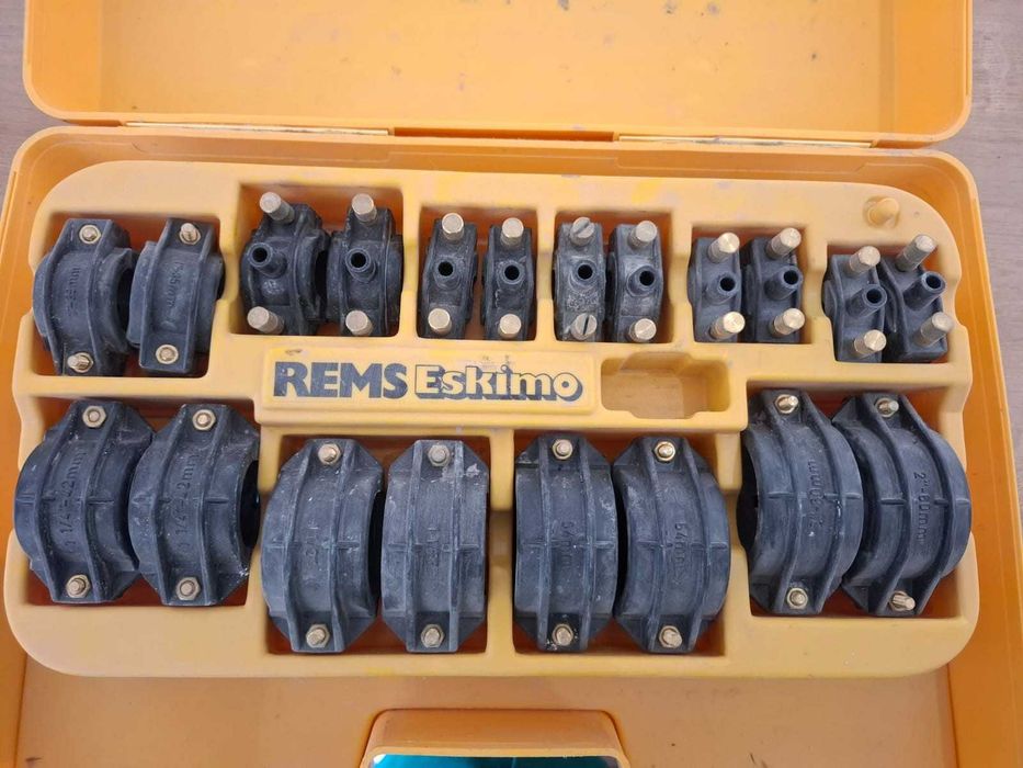 REMS - zamrażarka do rur