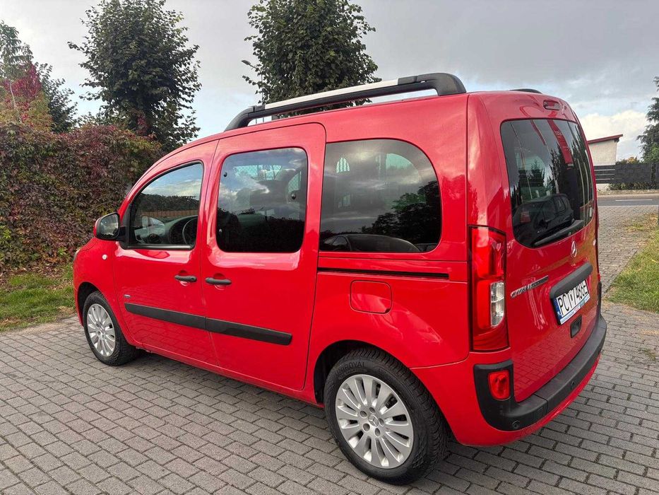 Samochód Mercedes Citan Osobowy