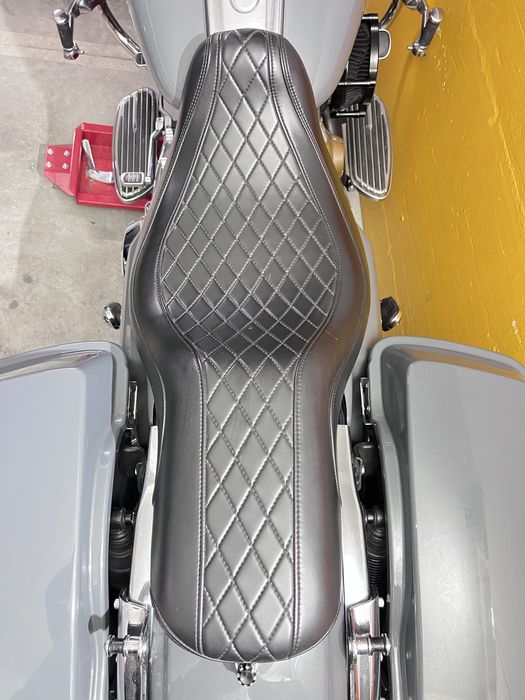 Banco Harley Davidson Touring