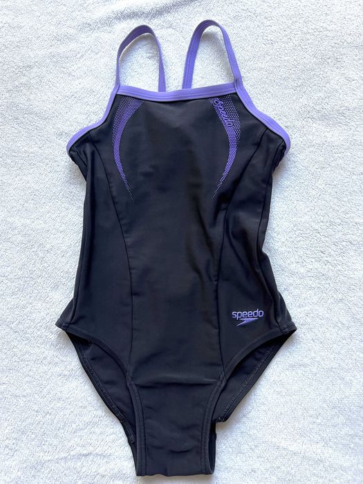 Jednoczęściowy kostium kąpielowy strój Speedo - rozm. 140