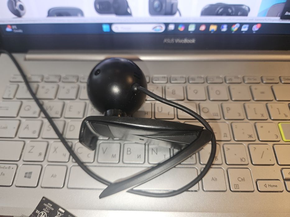 Вебкамера Logitec чёрная