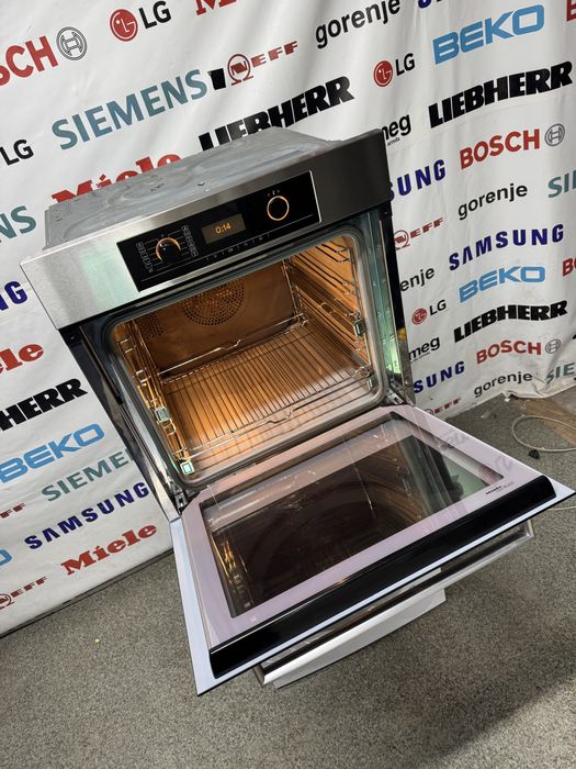 Духова шафа Miele H 5461 B (духовка)