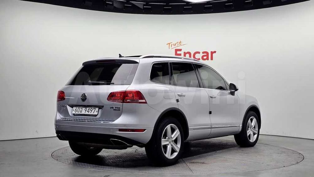 2014 Volkswagen New Touareg V6 3.0 TDI Bluemotion 7P5