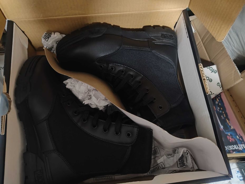 Magnum Classic. Buty taktyczne. Rozm.42