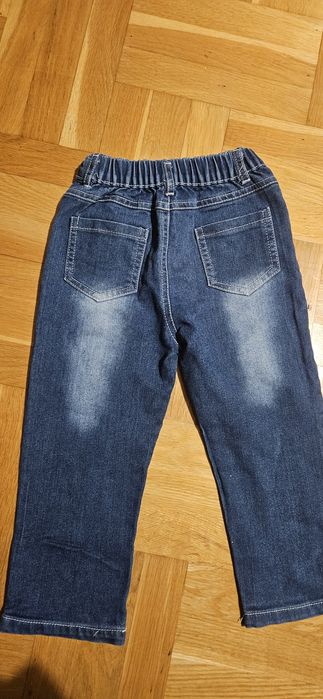 Jeansy 110 stan idealny