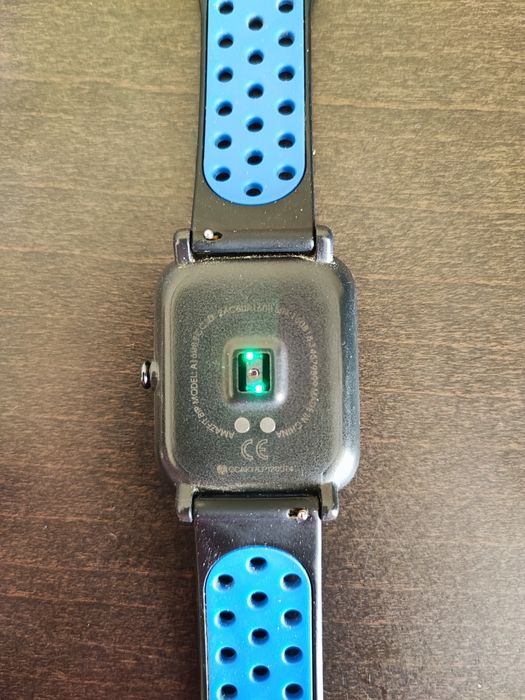 Amazfit Bip Black — фітнес-трекер