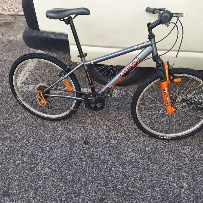 Bicicleta Decathlon Rockrider 5.0 (24 pol)