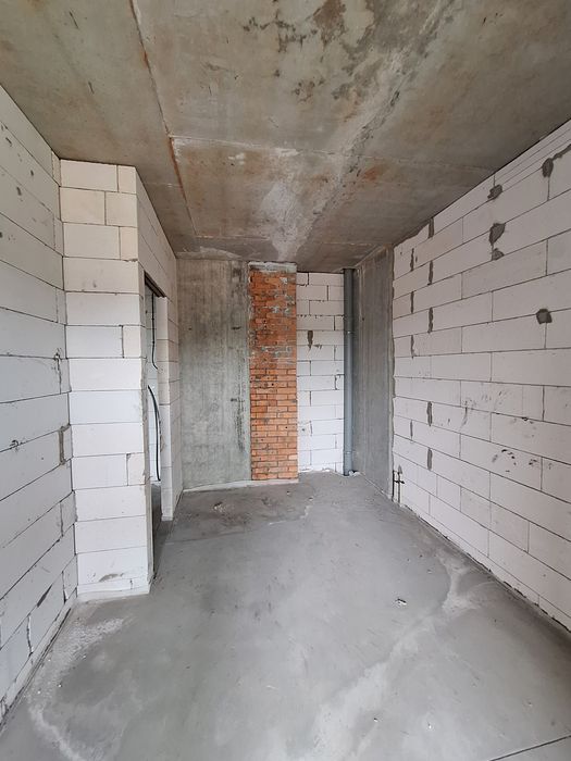 Продам 1-кімнатну квартиру під ремонт в Гостомелі!