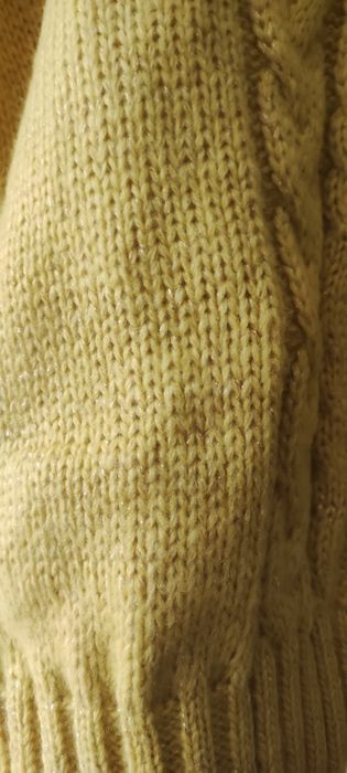 Новий жіночий светр