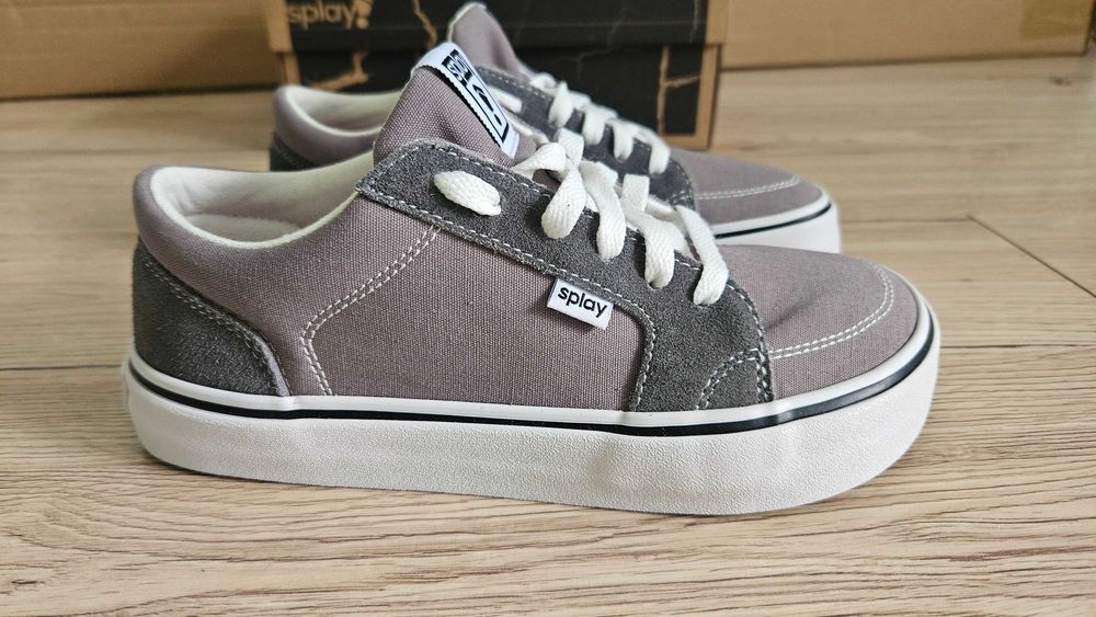 Barefoot Splay Rev LT London