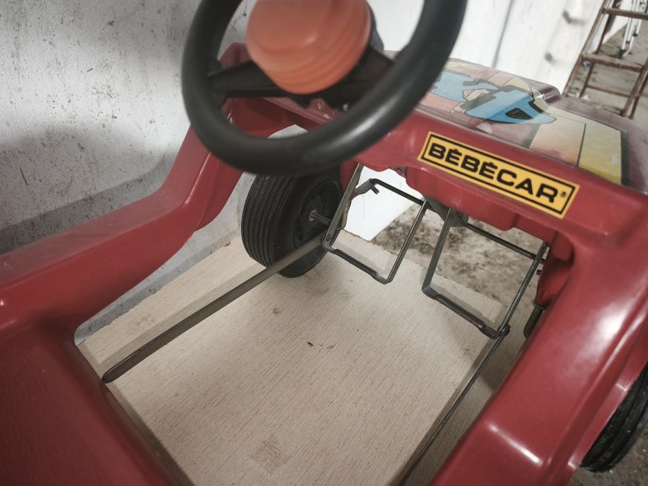Jeep Bébécar Toimsa 4x4 a pedais vintage
