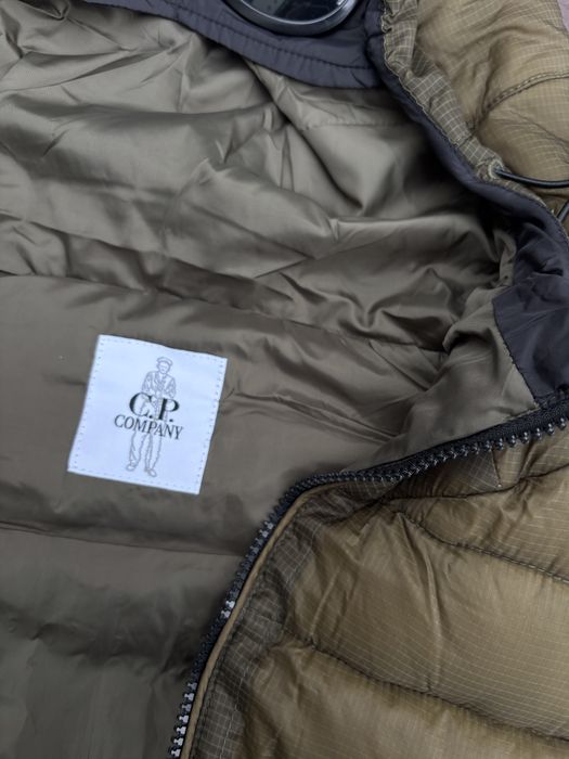 Чоловіча жилетка C.P. COMPANY SHELL мужская хакі олива black з лінзами