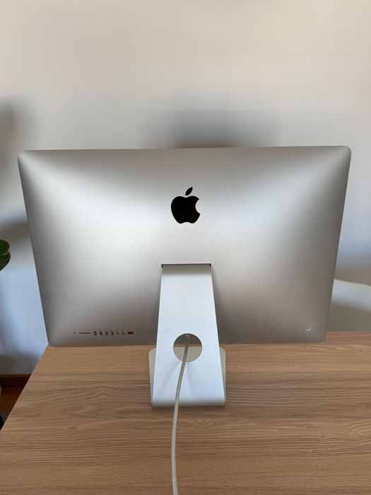 Apple iMac 27” Retina 5K (2015) | 32GB RAM | 2TB