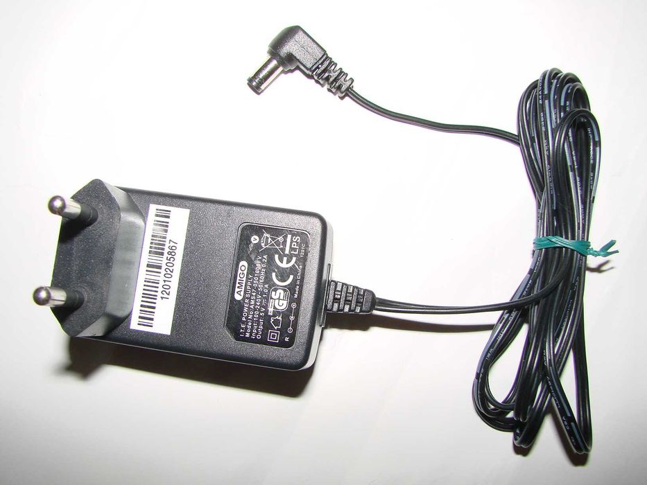 Блок питания, сетевой адаптер AMIGO 5 V - 1 A; AC/DC Adaptor 12 V – 0,6 A