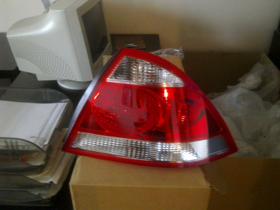 Фара Nissan Almera Classic B10 фары Ниссан Альмера Классик Б10