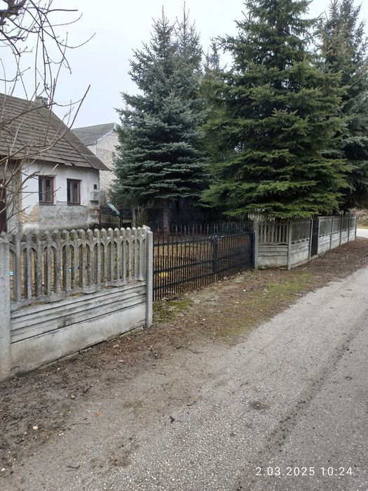 Sprzedam dziakę z budynkiem