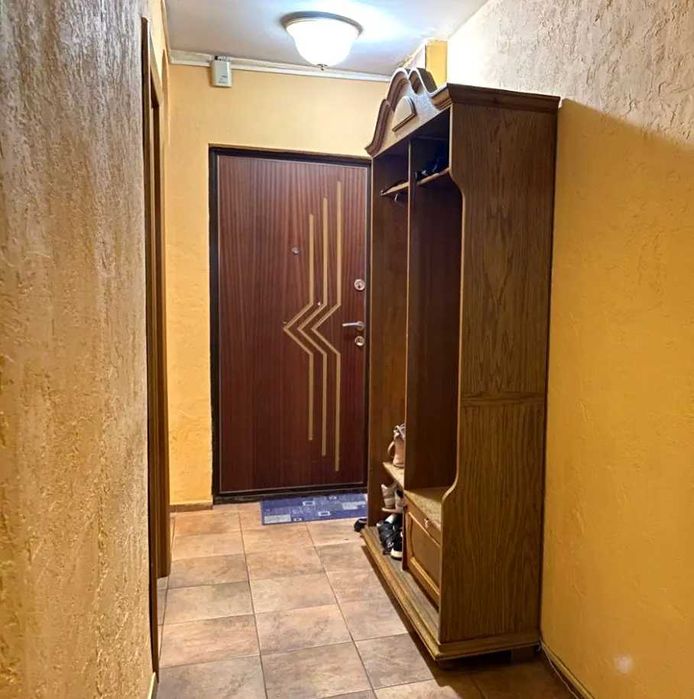 Продам 3к квартиру Салтовское Шоссе, район Класса