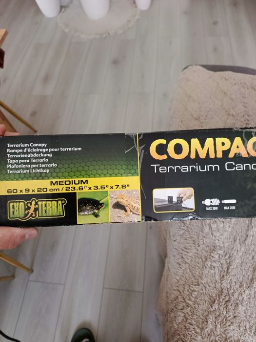 Exo Terra oprawa oświetleniowa