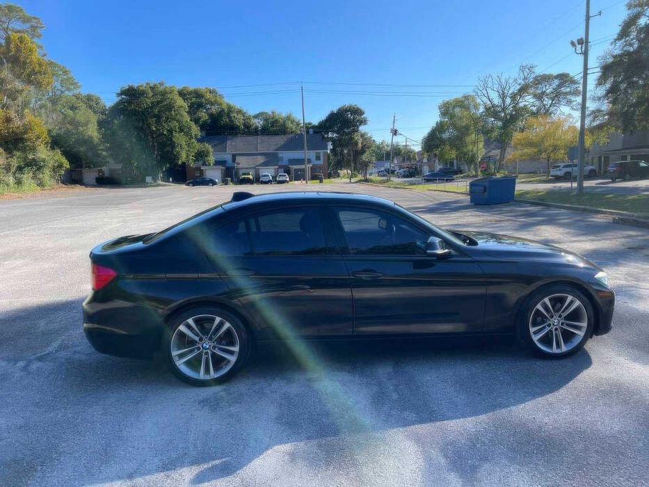 BMW 3 Series 328i      2014