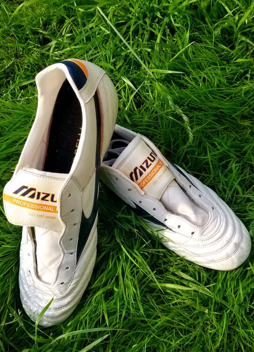 Mizuno Morelia бутси 47р. Стан нових