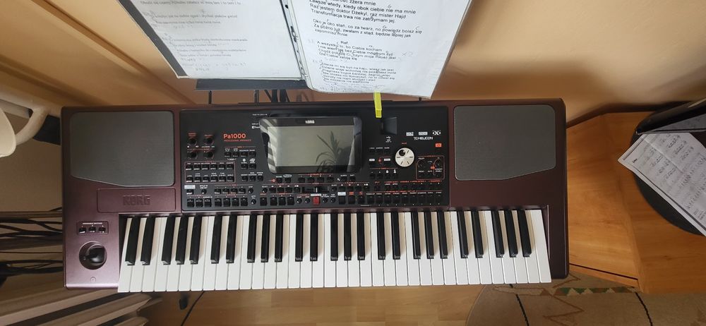 Sprzedam Korg PA1000