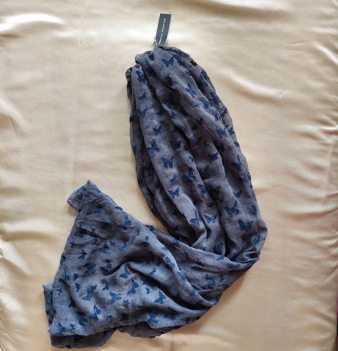 Новий платок-хомут від бренду Dorothy Perkins