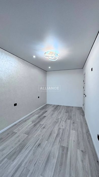 Квартира з ремонтом в зданому будинку, біля ТЦ Велес