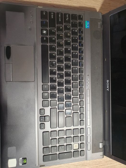 Ноутбук Sony Waio pcg-81115l