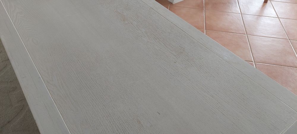 Movel tv branco Banak Importa