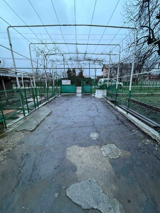 Продам будинок в районі школи Малодолинське